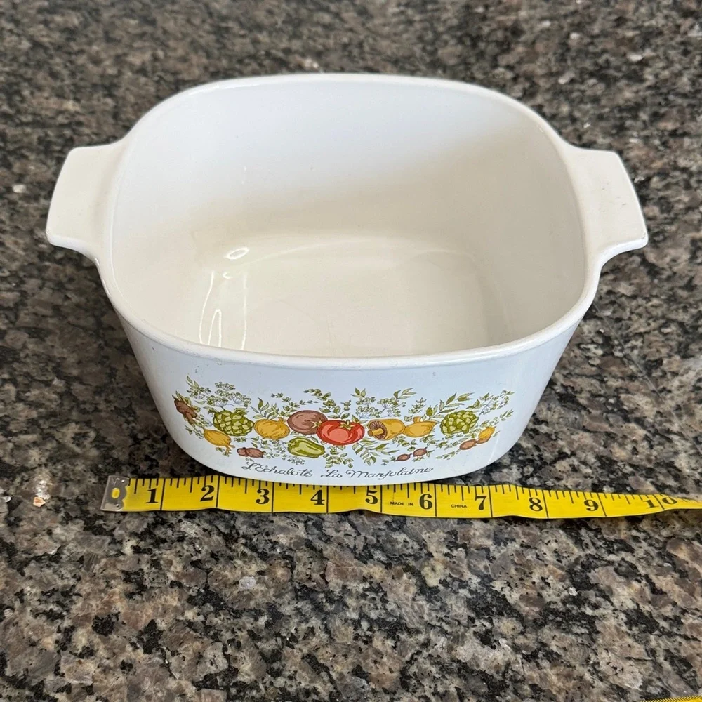 Vintage Corningware spice of life 3 quart Serving Dish with Fruit Motif